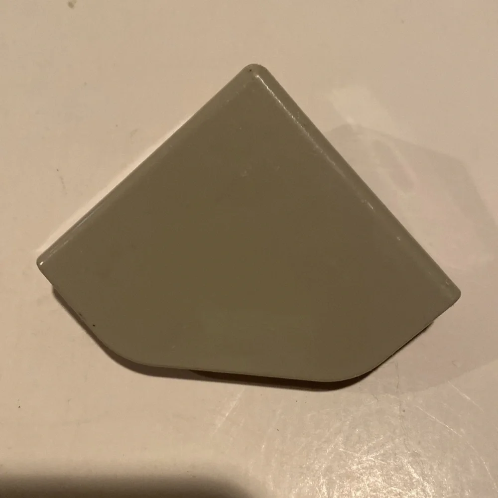 Rabbit cage replacement corner clip